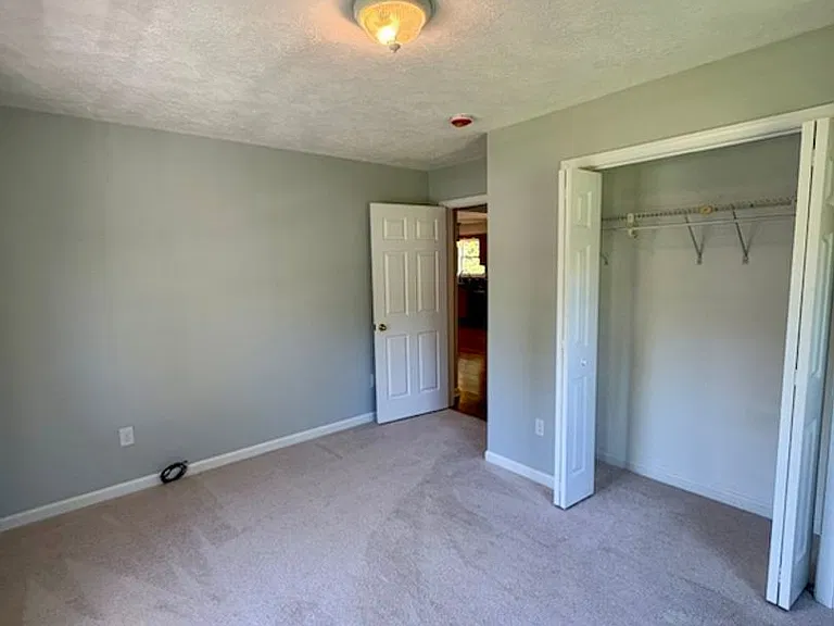 160 Burning Oaks Dr — Photo 9