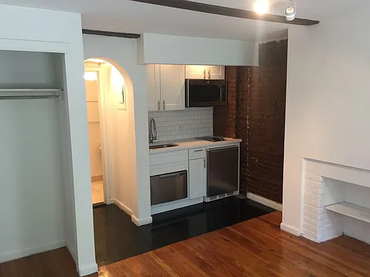 Rented by Sky Management | media 11