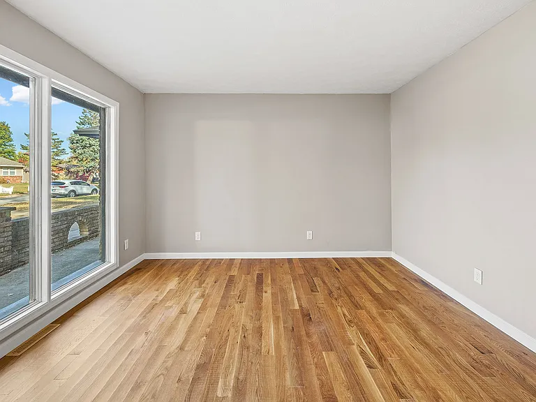 3839 Rome Dr — Photo 14