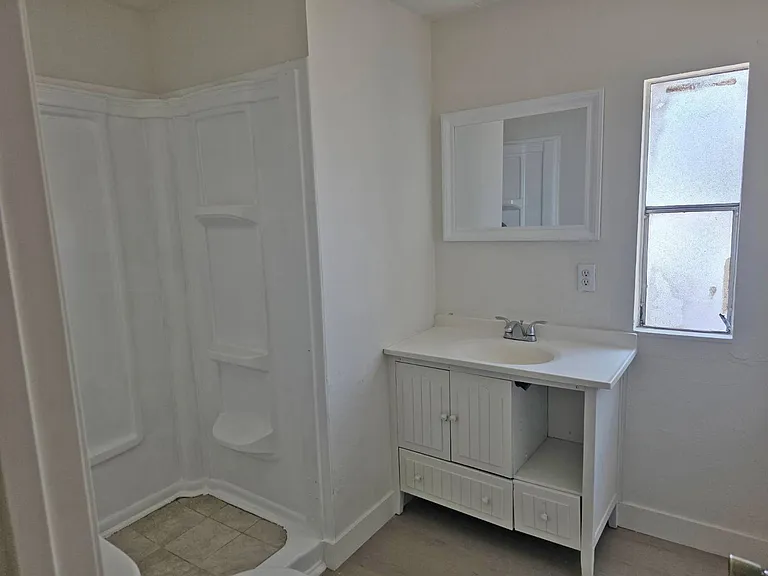515 River Rd #17 — Photo 7