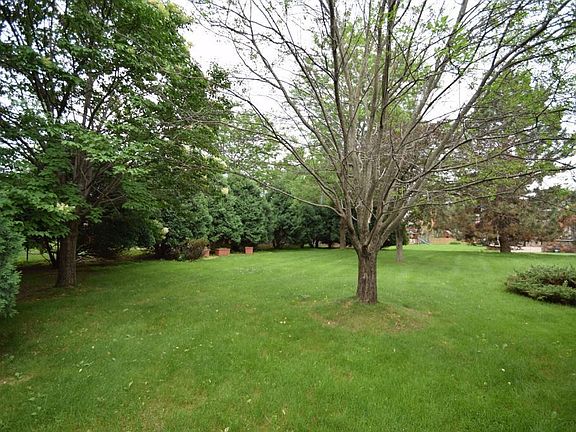4th image of 7109 W Shore Dr