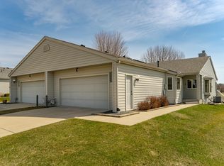 4820 Tee Ct SW, Rochester, MN 55902