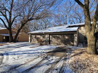 112B South Dr #112B, Circle Pines, MN 55014