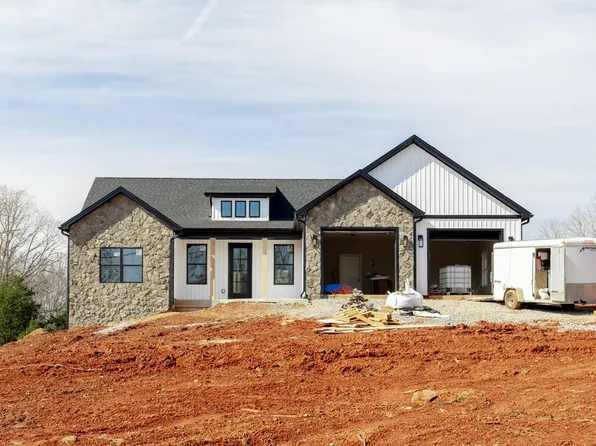 50 Hawkins Ridge Rd E, Goode, VA 24556