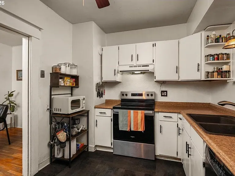 6059 NE Willow St — Photo 11
