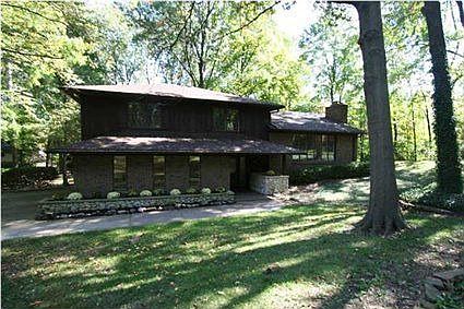 1st image of 2411 Sharon Pl