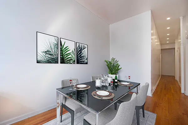 Rented by R New York | media 25