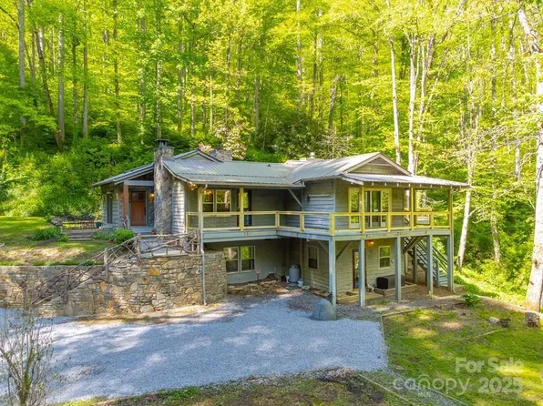 87 Old Cabin Cv, Sylva, NC 28779