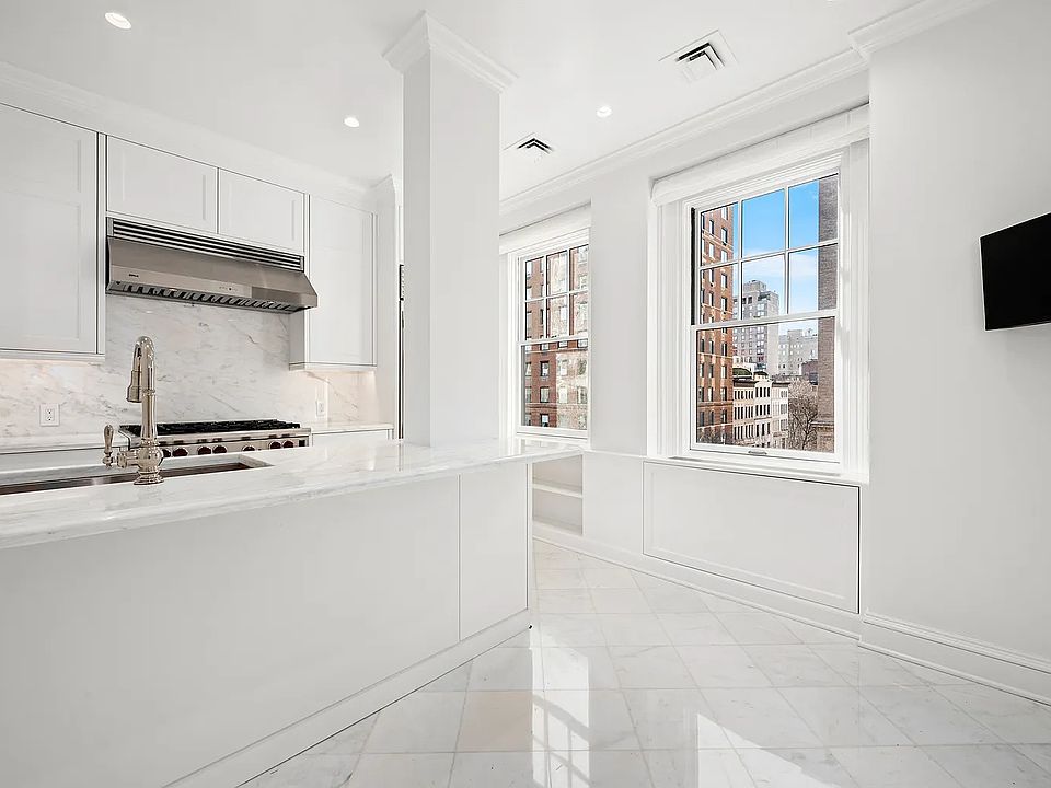 1st image of 969 Park Ave #5B