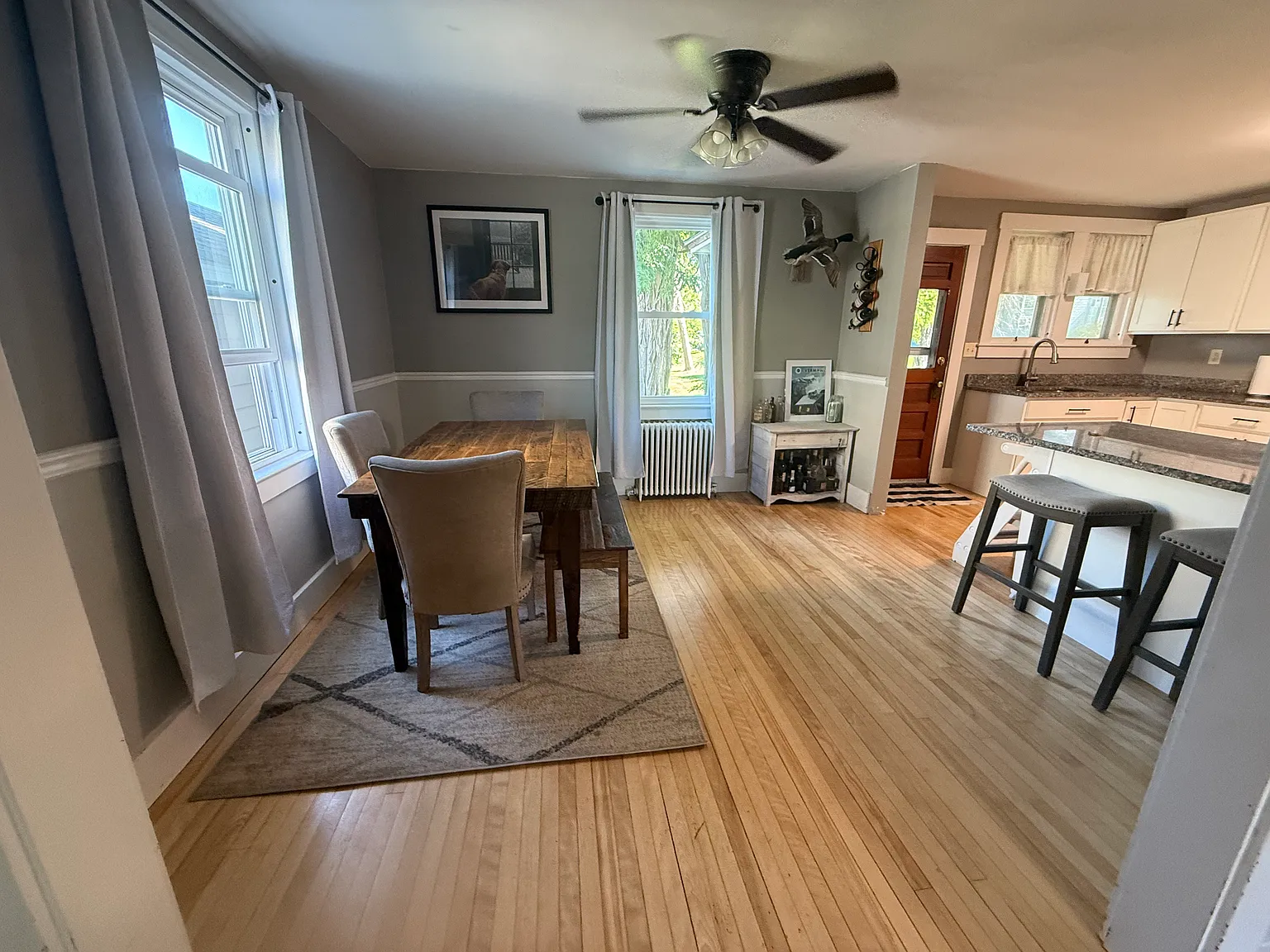 2 bed, 1200 sqft, $2,000 — Photo 4