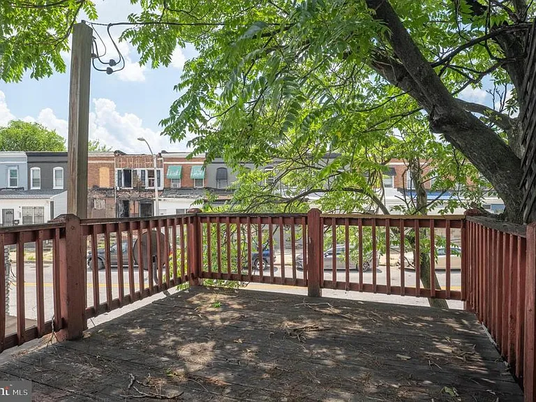 636 S Monroe St — Photo 28
