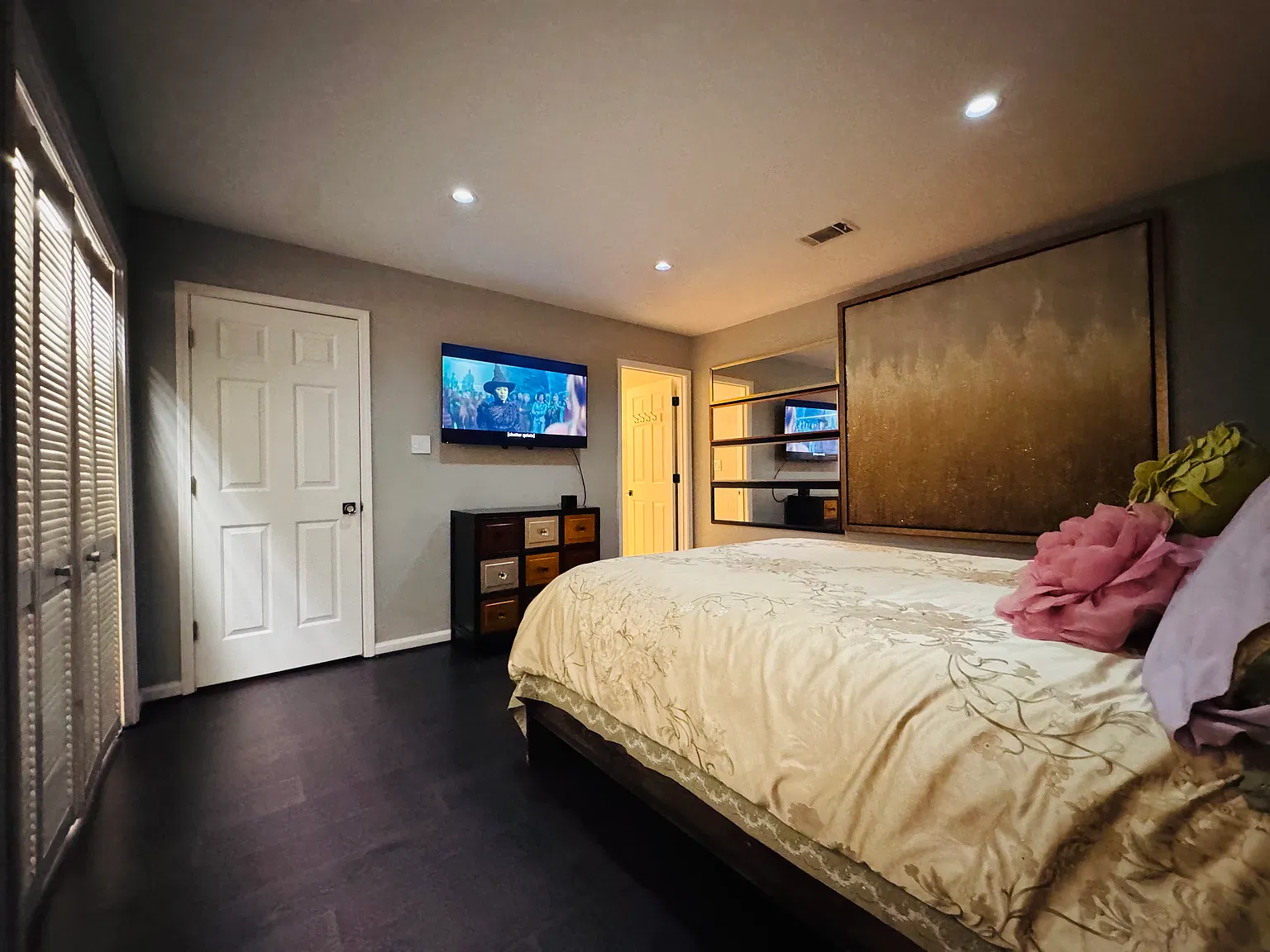 2 bed, 2.5 bath, 1504 sqft, $1,200 — Photo 4