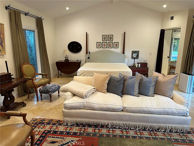 27424 Rainbow Ridge Rd — Photo 31