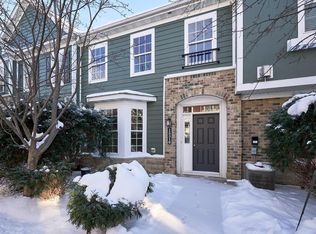 15316 Founders Ln #304, Saint Paul, MN 55124