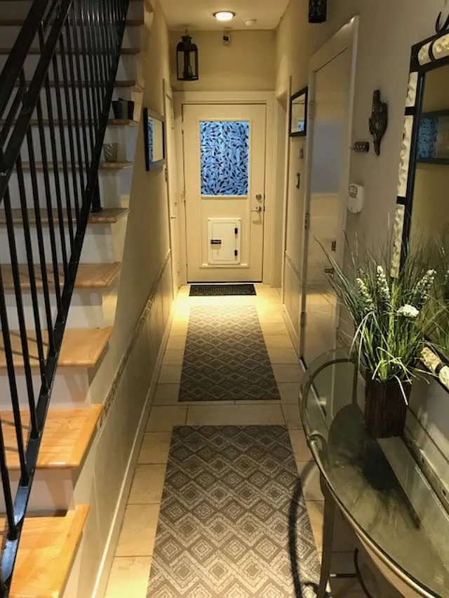 3 bed, 3.5 bath, 2392 sqft, $4,750 — Photo 1