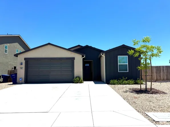 6722 Glacier Bay St, Bakersfield, CA 93313