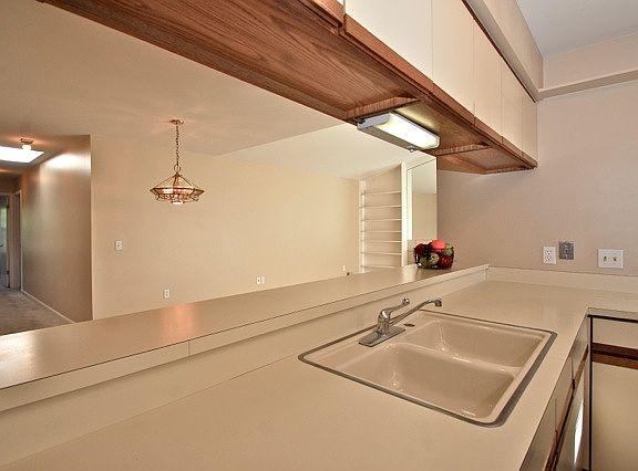 2nd image of 6633 Chimney Hill Dr