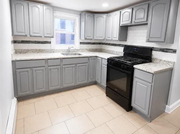 182 Dewey St, Newark, NJ