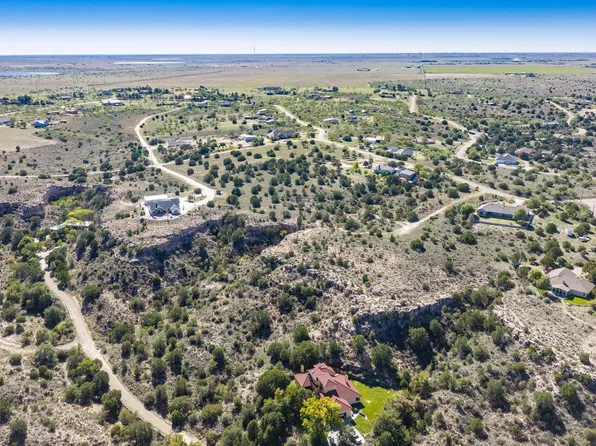 Mesquite Dr, Amarillo, TX 79118
