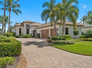 28622 La Caille DR, NAPLES, FL 34119