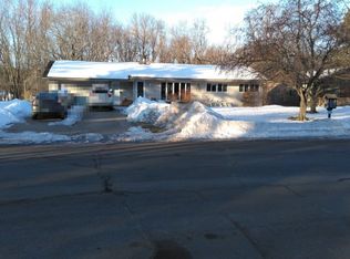 315 Riverside St, Mora, MN 55051