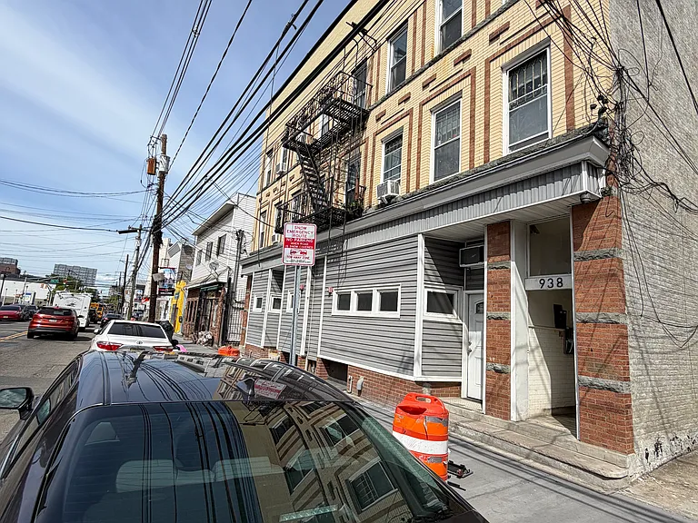 938 W Side Ave #4 — Photo 12