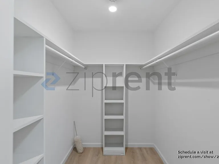 675 Sharon Park Dr #135 — Photo 17