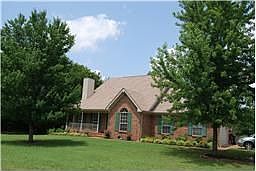 Home for Sale in Smyrna, Tennessee $188,300