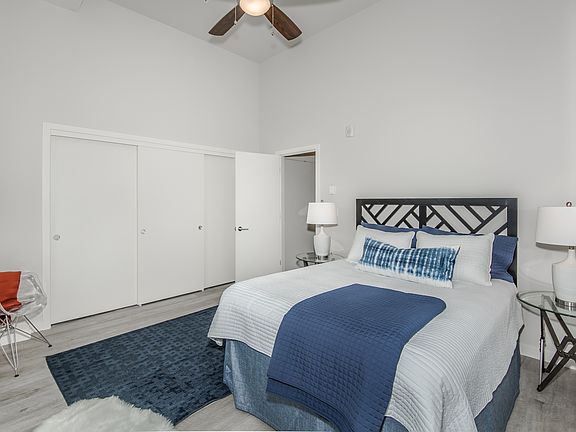 3rd image of 4305 N Montana Ave APT 6