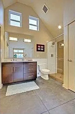2 bed, 1250 sqft, $4,500 — Photo 3