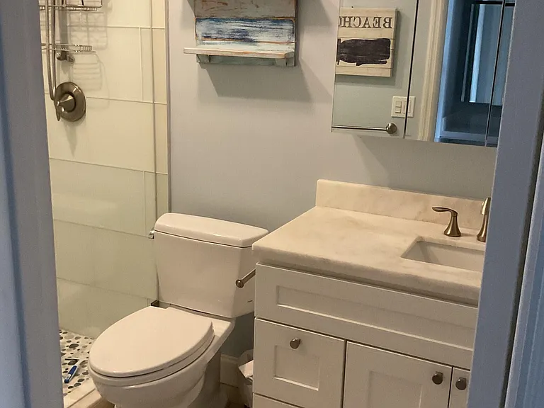 714 Northlake Ct #209 — Photo 13