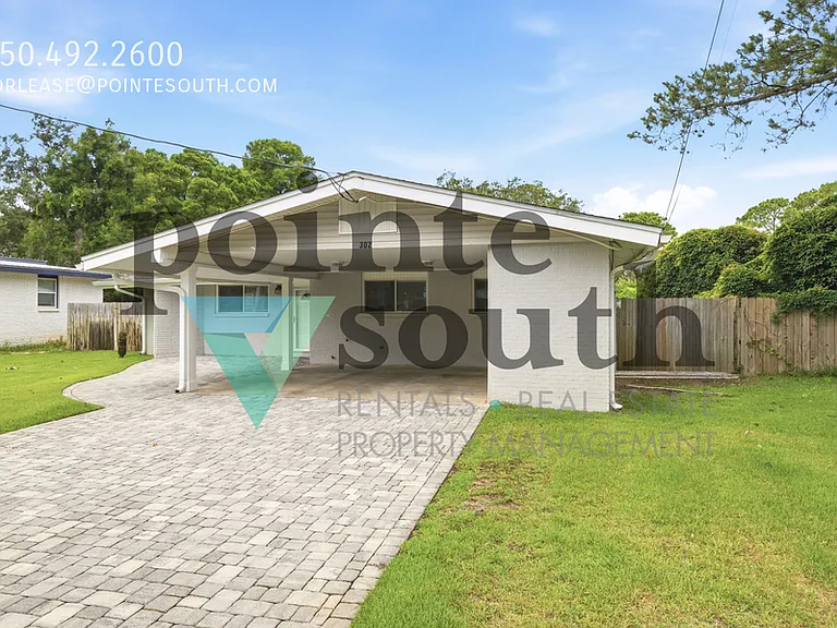 302 Loruna Dr — Photo 3