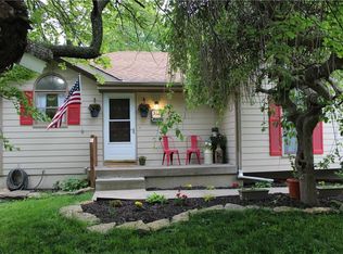 512 Maple St, Liberty, MO 64068