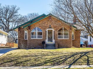 1433 42nd St, Des Moines, IA 50311