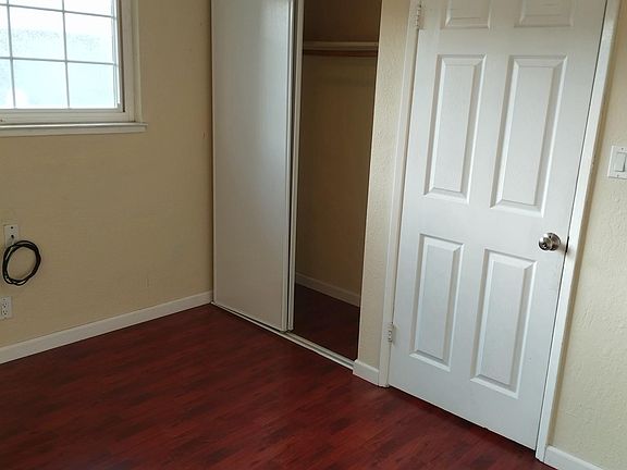 5th image of 3352 Landess Ave