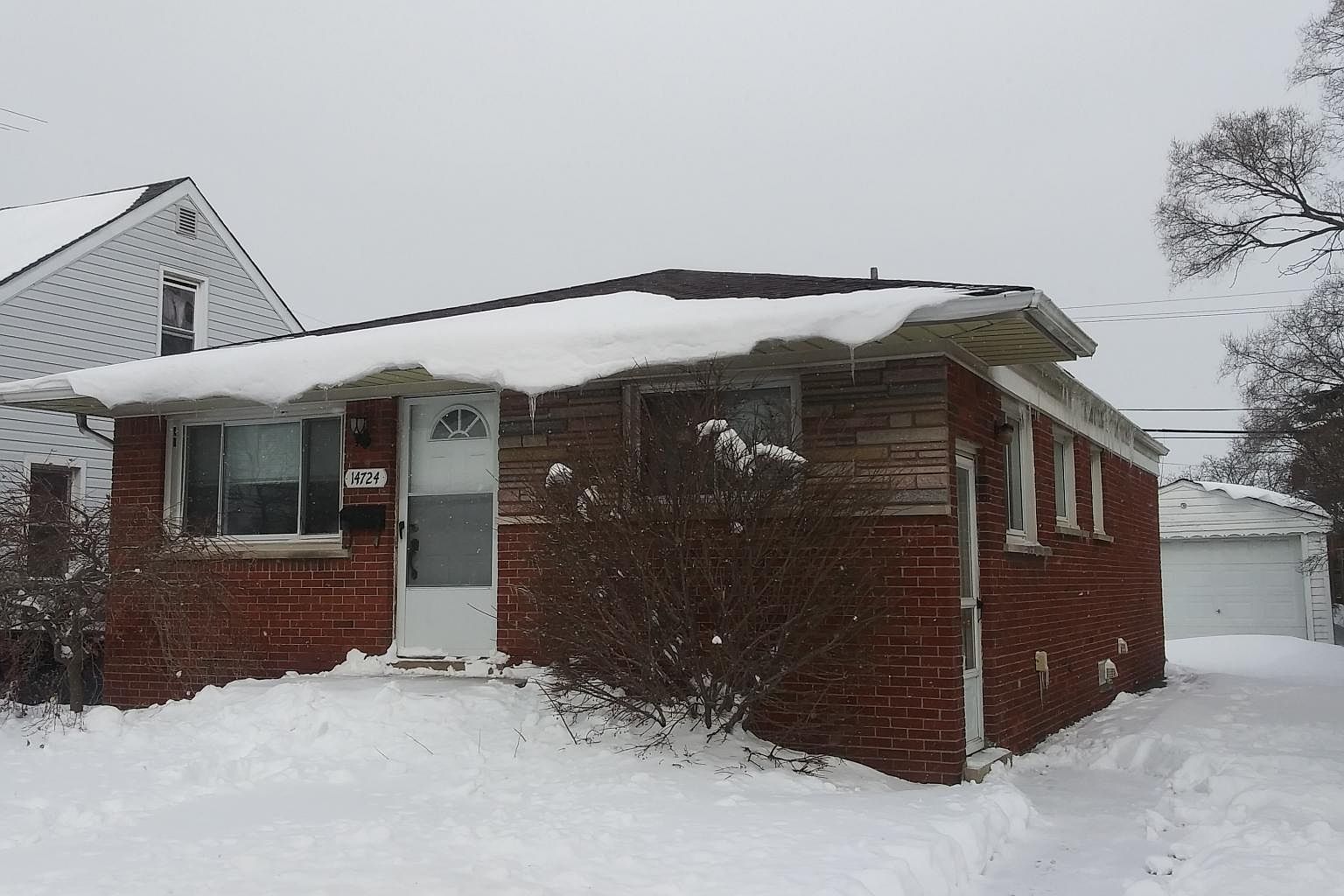 14724 University St, Allen Park, MI 48101 Zillow