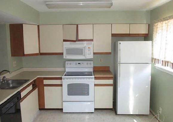 1st image of 14229 Angelton Ter