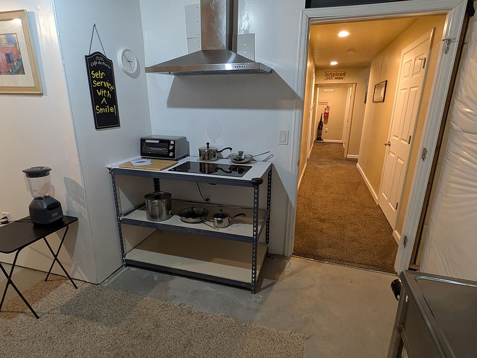 1st image of 323 Zuniga St