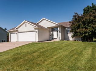 900 1st Ave SE, Pine Island, MN 55963