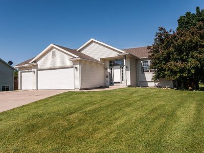 900 1st Ave SE, Pine Island, MN, 55963