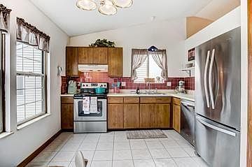 3rd image of 1769 Stagecoach Ct