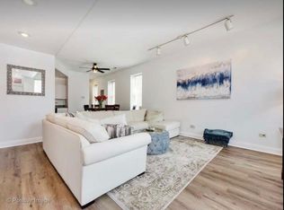 943 N Racine Ave, Chicago, IL 60642