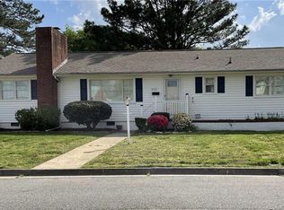 612 Birch Dr, Newport News, VA 23601