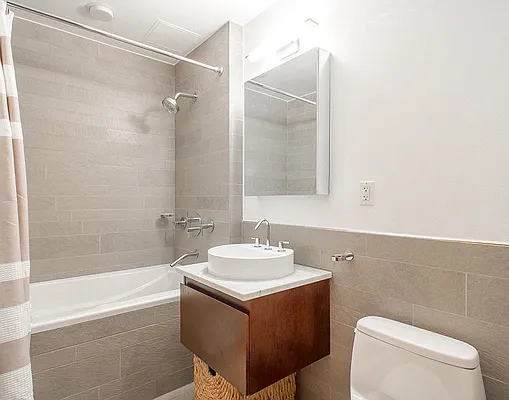 Rented by Keller Williams NYC | media 31