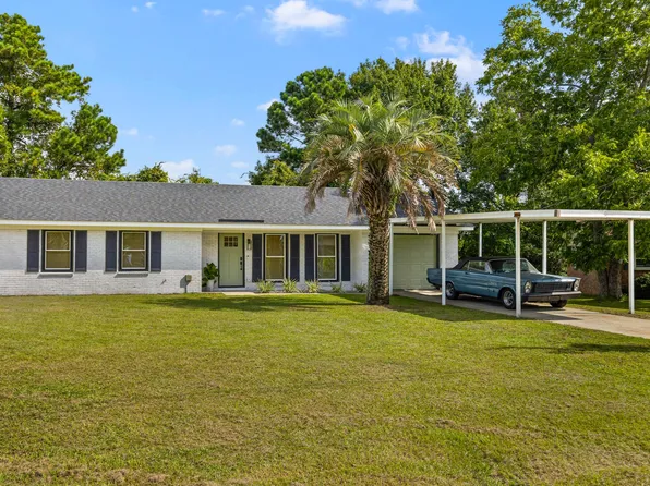 2723 Crestline Dr, North Charleston, SC 29405