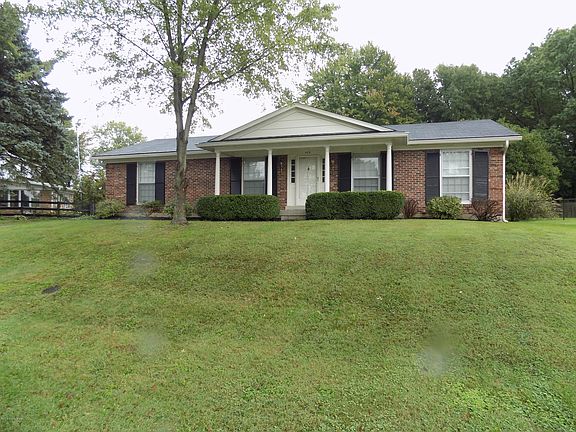 2nd image of 413 Kinnaird Ln
