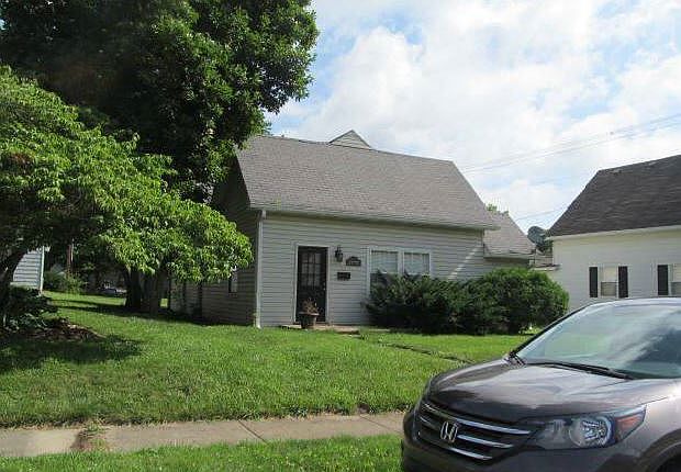 1st image of 1272 Plum St