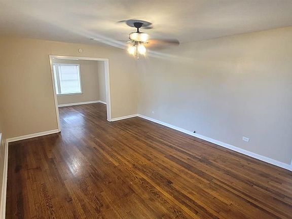 5th image of 2717 Nichols Ave