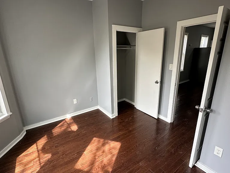 593 Winchester Ave #3L — Photo 17