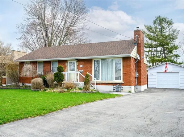 438 Clare Ave, Welland, ON L3C 3B3